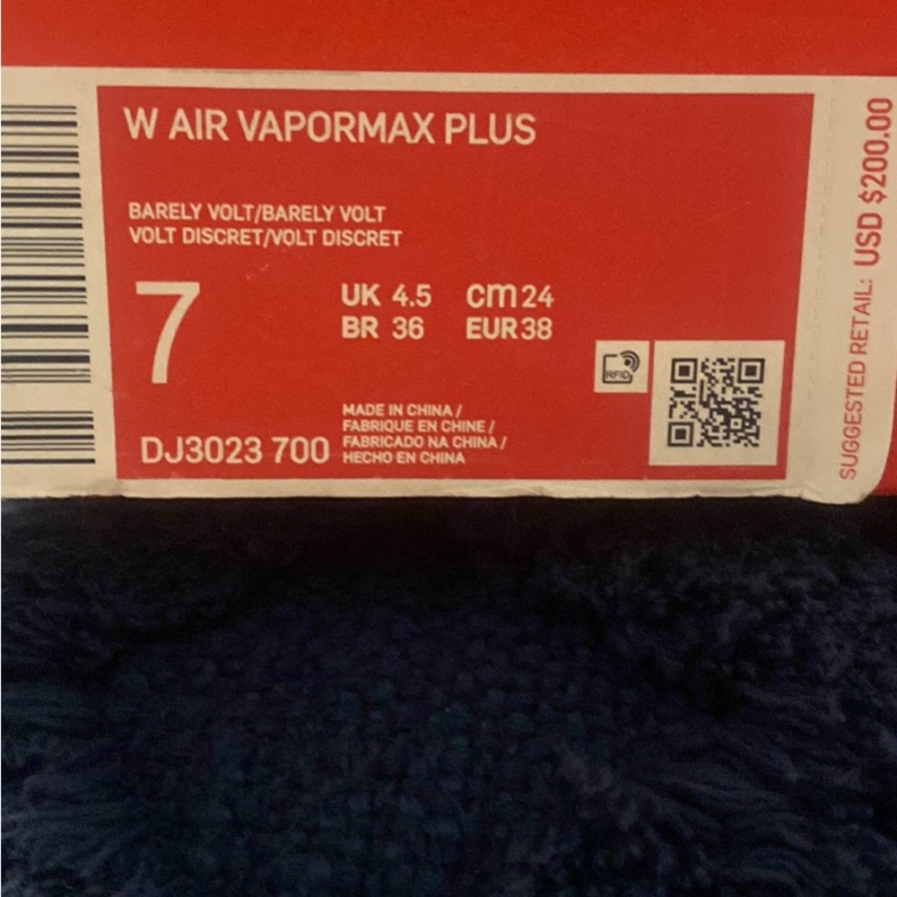 Women’s vapor max plus size 7